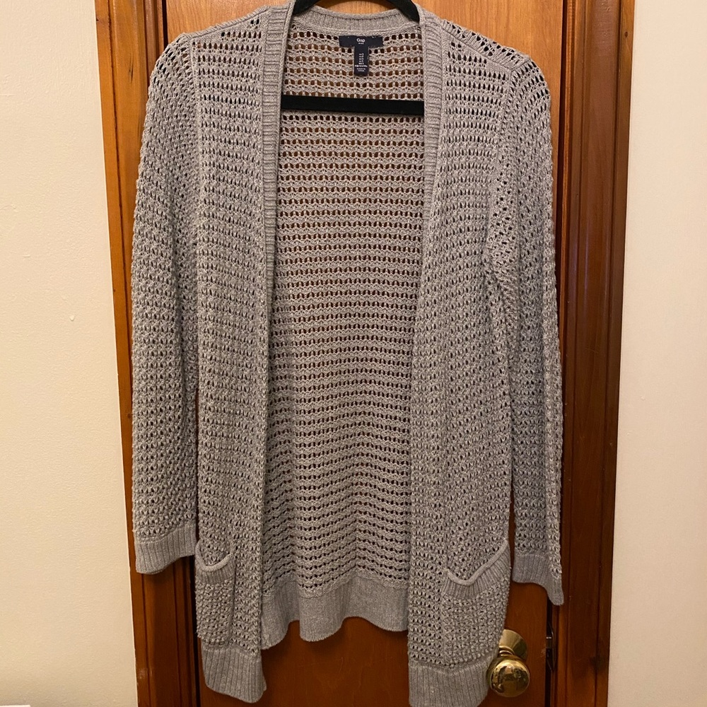 Gap cardigan